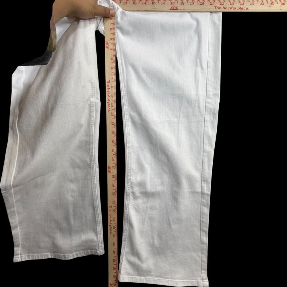 NWT JJill 18 Barely Flare‎ White Jean Clean Girl Minimalist Modern Denim - Picture 4 of 7